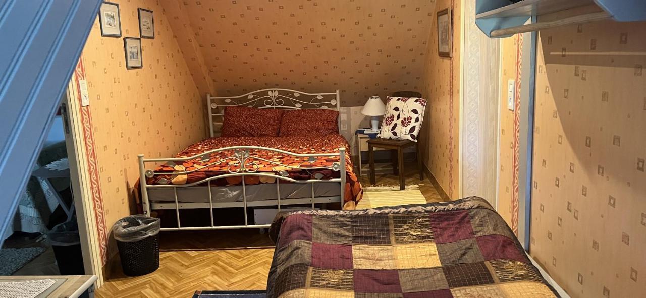 Double & Family Rooms In Tranquility In Blue Saint-Mars-sur-la-Futaie Dış mekan fotoğraf